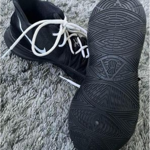 Nike, Kyrie hyperdunk - Picture 2 of 4
